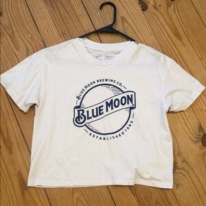 Women’s Blue Moon Cropped Tee